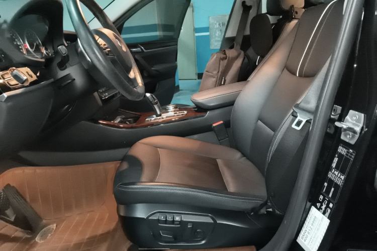 Used BMW X4 2014 xDrive20i X Design Package Left Front Seat