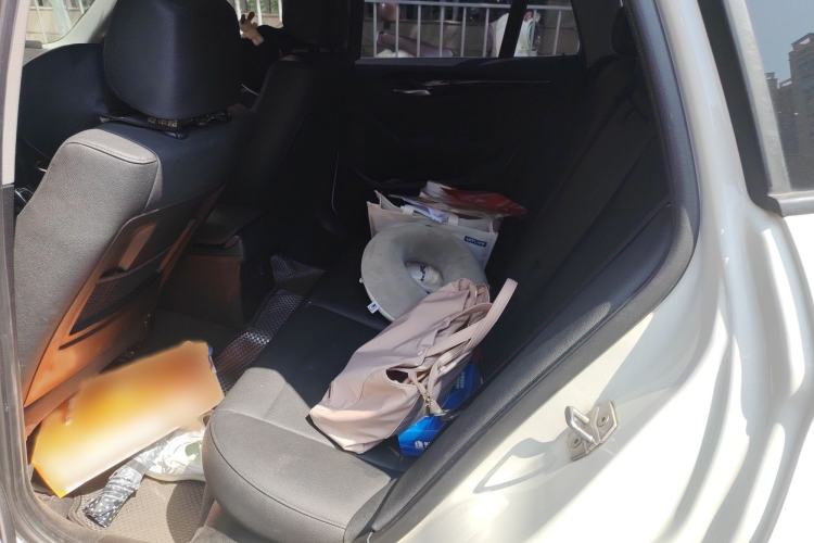 Used BMW X1 2015 sDrive18i Leading Edition Interior 4