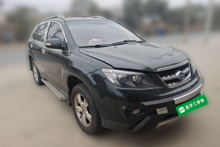 Used BYD S6 2012 2.0L Manual Luxury Version
