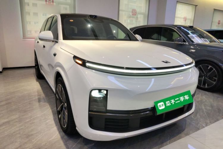 Used Li Auto L8 2025 Ultra Smart Refreshed Edition
