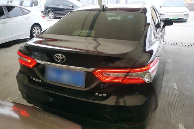 Used Toyota Camry 2021 2.5G Luxury Edition