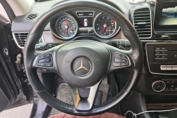 Used Mercedes-Benz GLE 2016 GLE 320 4MATIC Dynamic Edition Steering Wheel