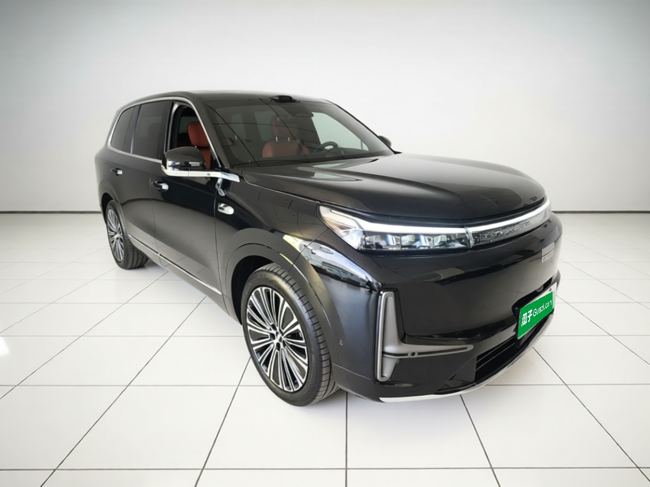 Geely Galaxy M9 2025 Model 210km Four-Wheel-Drive Leading Edition — снимка 3