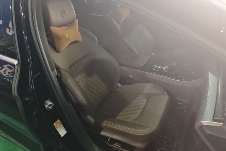 Used BYD Han 2023 EV Champion Edition 605KM Front-Drive Premium Model