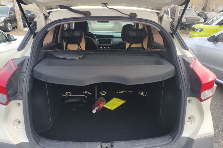 Used Nissan Kicks 2020 1.5L XV CVT Smart Connect Luxury Edition