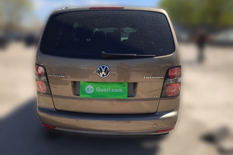 Used Volkswagen Touran 2015 1.4T DSG Comfort Edition 5 Seats Rear