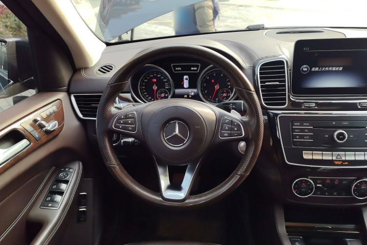 Used Mercedes-Benz GLS 2018 Refreshed GLS 400 4MATIC Dynamic Edition
