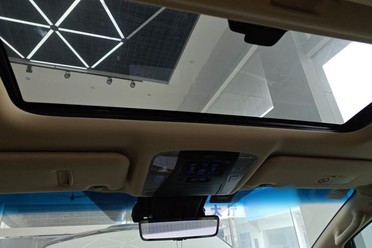 Used Toyota Vellfire 2023 Crown Dual-Engine 2.5L HV Ultimate Edition Headliner