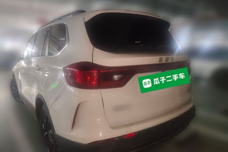 Used SWM G05 2022 PRO 1.5T DCT Luxury Model 7 Seats