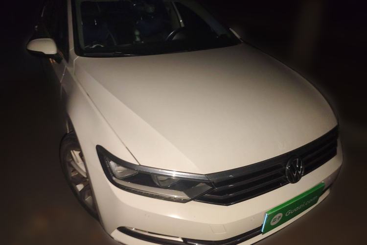 Used Volkswagen Magotan 2017 330TSI DSG Luxury Model
