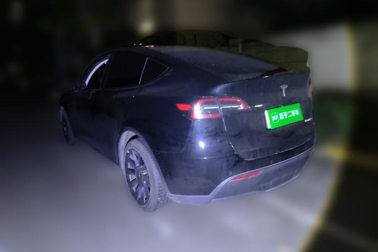 Used Tesla Model Y 2021 Long-Range All-Wheel-Drive Version