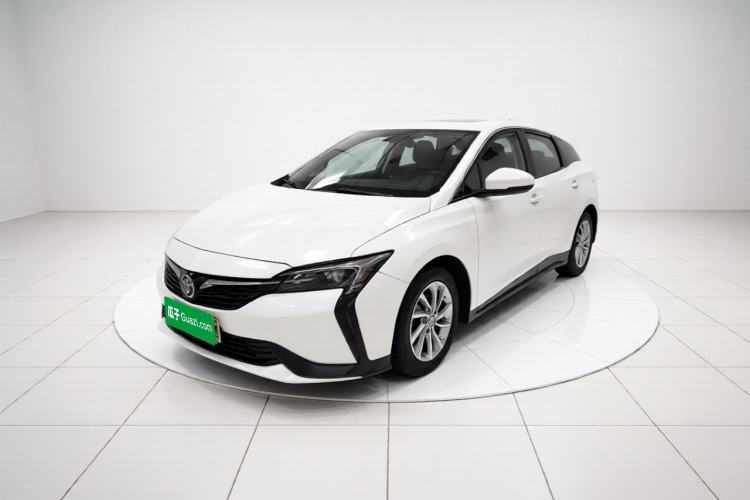 Used Buick Velite 6 2022 Plug-in Hybrid Connected Fashion Model Guazi used car, China used car export, Used car for sale, Used cars, Cheapest cars for sale