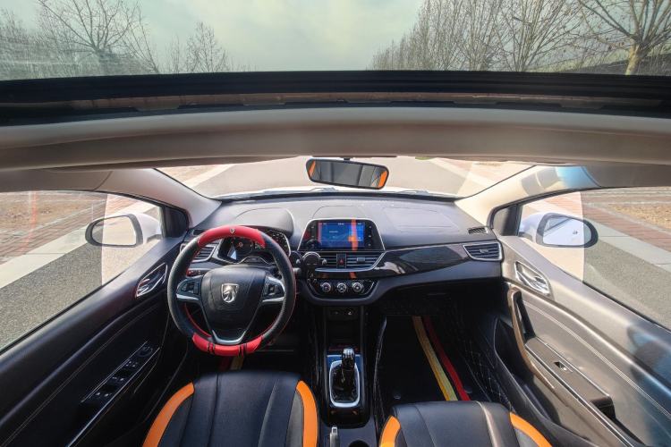 Used Baojun 310 2016 1.2L Manual Luxury Model