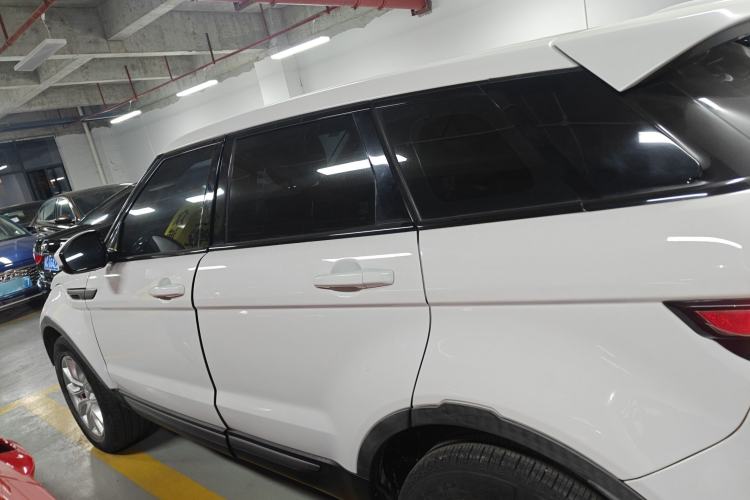 Used Land Rover Range Rover Evoque 2018 240PS PURE Style Edition
