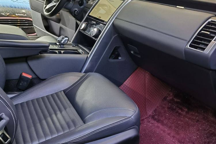 Used Land Rover Discovery 2024 360 PS S