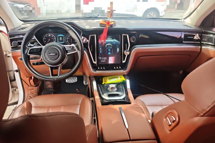 Used Zotye T700 2017 1.8T Dual-Clutch Luxury Model
