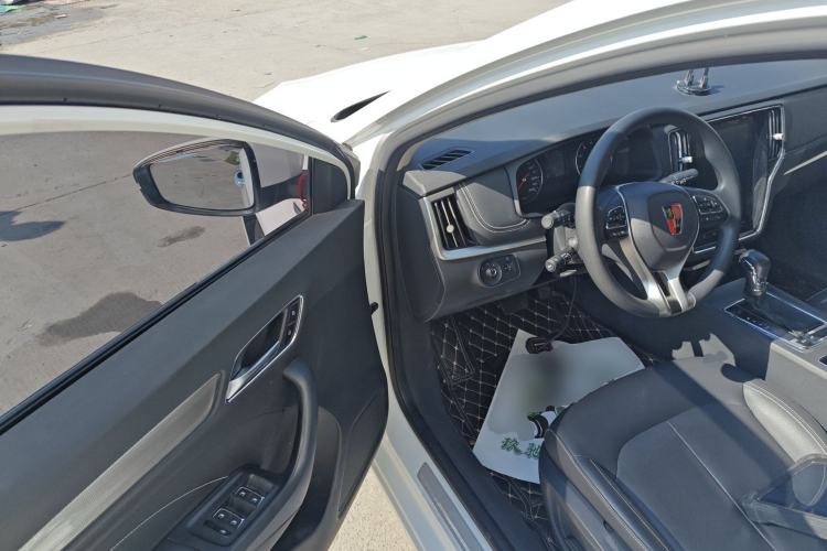 Used Roewe i6 2020 PLUS 1.6L CVT 4G Connected Glory Flagship Edition