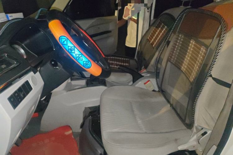 Used Jinbei Hiace X30 2021 1.5L Wealthy Single-Steaming Air-Conditioned Version Bus China VI Standard SWC15M
