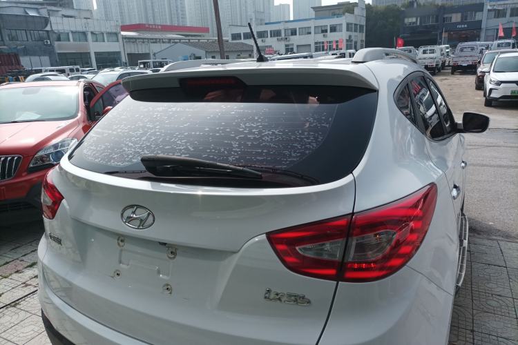 Used Hyundai ix35 2015 2.0L Automatic 2WD Smart Version China V Standard
