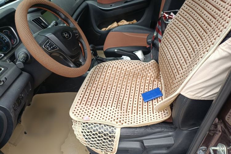 Used Haima S7 2013 2.0L Automatic ZhiShang Version Left Front Seat