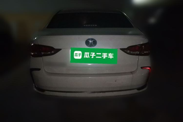 Used BAIC Beijing EU5 2018 R500 Smart Wind Edition