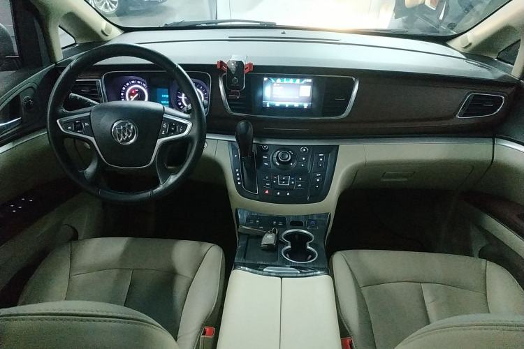Used Buick GL8 2017 25S Luxury Version China V Standard