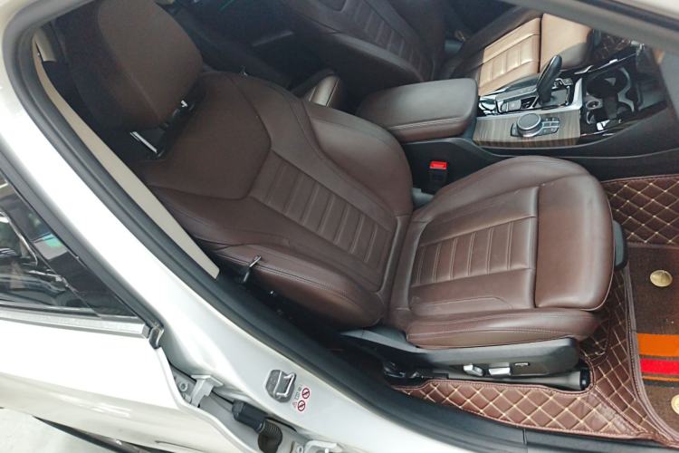 Used BMW X3 2020 xDrive28i M Sport Package Right Front Seat