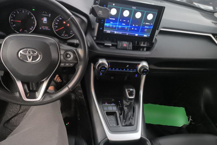 Used Toyota Wildlander 2022 2.0L CVT Two-Wheel Drive Luxury Edition