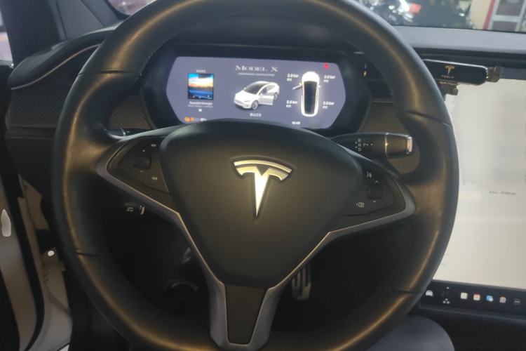 Used Tesla Model X 2019 Performance High-Performance Edition Steering Wheel