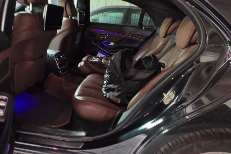 Used Mercedes-Benz S-Class 2014 S 400 L Prestige Edition Left Rear Seat