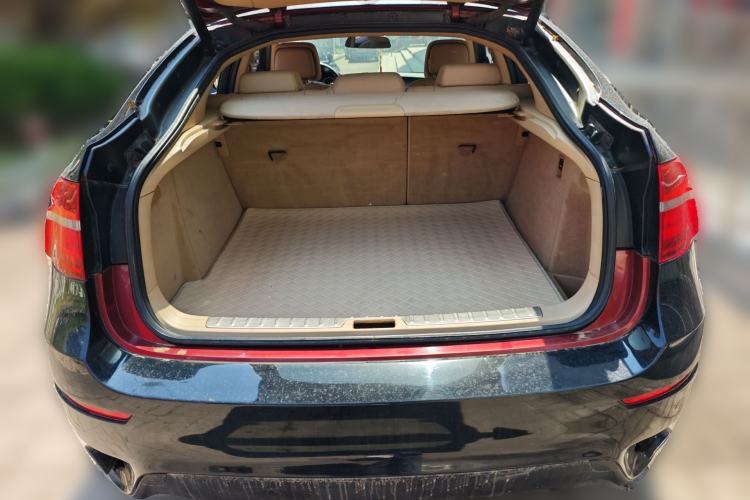 Used BMW X6 2011 xDrive35i Trunk