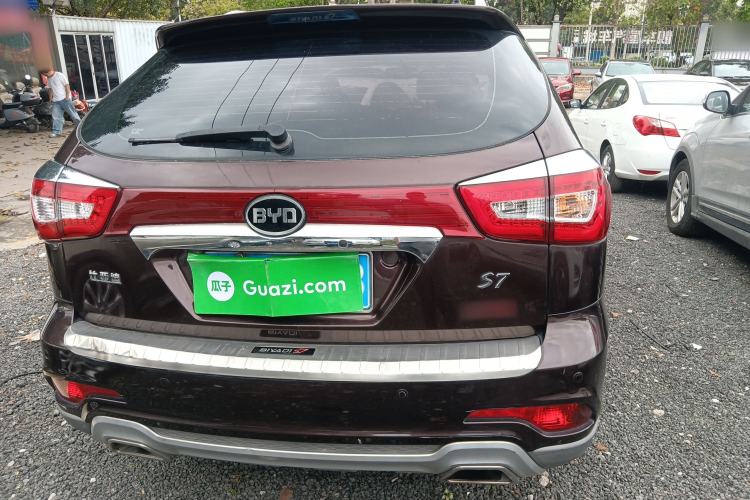 Used BYD S7 2016 2.0T Automatic Prestige Edition
