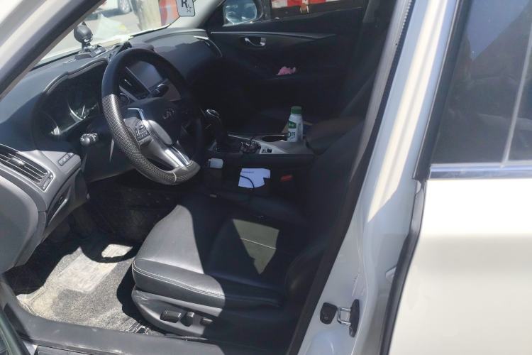 Used Infiniti Q50L 2018 2.0T Enjoyment Version China VI Standard Left Front Seat