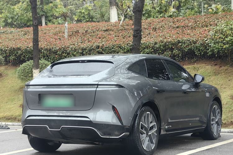 Used Avatr 11 2023 Long-Range Single-Motor Version 5 Seats
