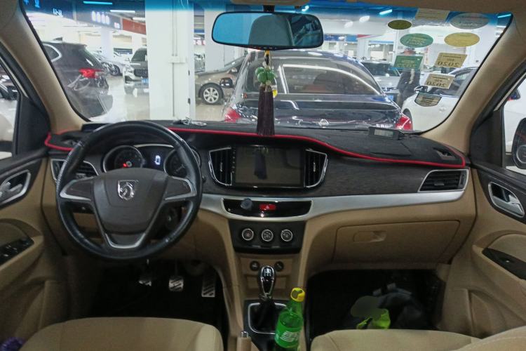 Used Baojun 730 2016 1.5L Manual Value Edition 7 Seats China V Emission Standard