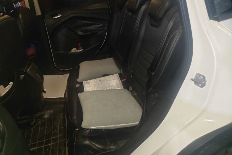 Used Ford Kuga 2013 1.6L GTDi Two-Wheel-Drive Trend Model Left Rear Seat