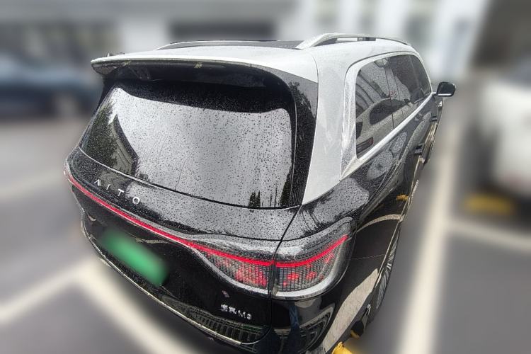 Used Hima AITO M9 2025 Extended-Range Ultra Version 52 kWh 6-Seater
