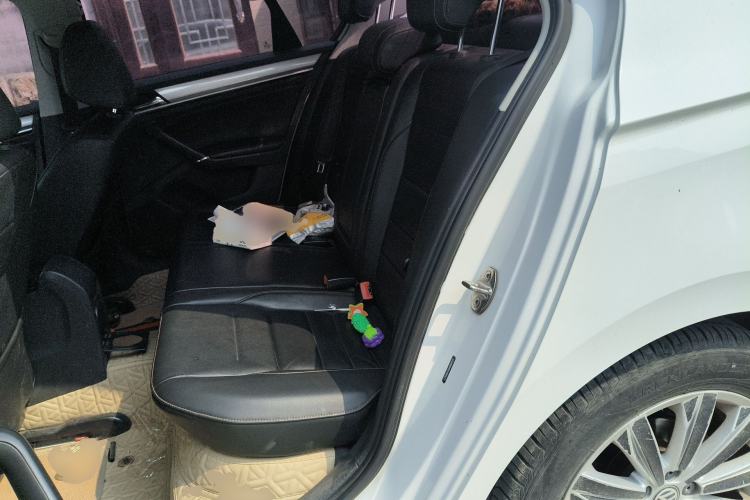 Used Volkswagen Bora 2016 1.6L Automatic Comfort Model
