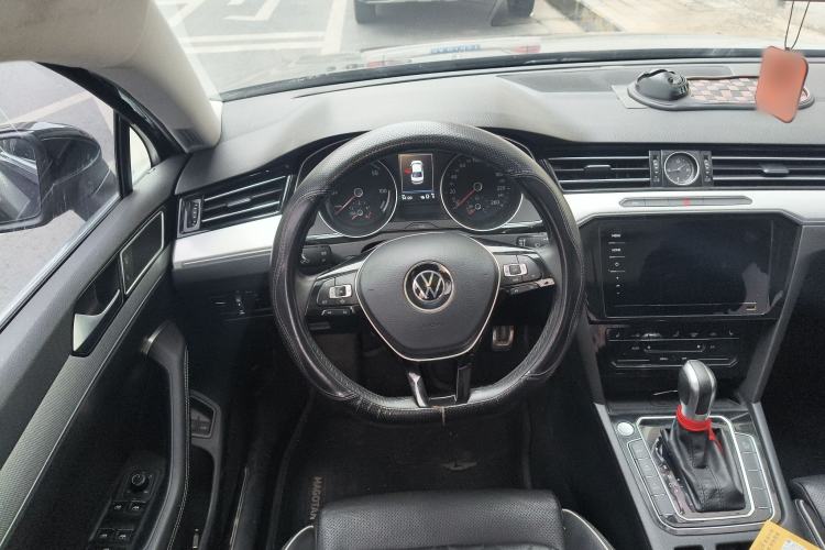 Used Volkswagen Magotan GTE Plug-in Hybrid 2020 GTE Luxury Model
