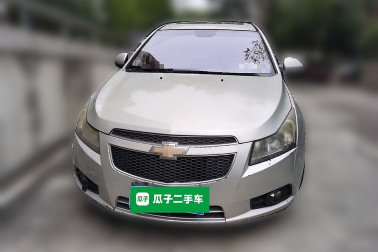 Used Chevrolet Cruze 2013 1.6L SL MT Front