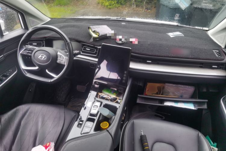 Used Hyundai Custo 2022 270TGDi Smart Luxury Flagship Edition TOP Center Console