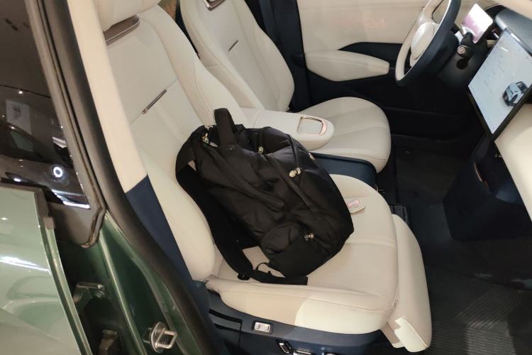 Used Zeekr X 2023 Four-Wheel Drive YOU Edition 4 Seats
