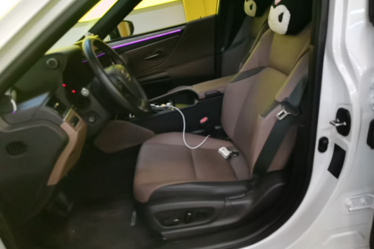 Used Lexus ES 2025 200 Premium Edition
