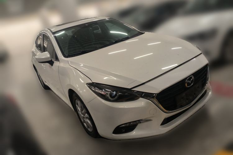 Used Mazda 3 Axela 2017 Hatchback 1.5L Automatic Luxury Model Emission Standard China V Front Right 45 Deg