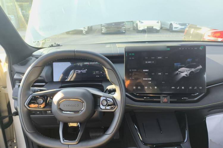 Used Lynk & Co 06 2025 Renew 1.5T Halo
