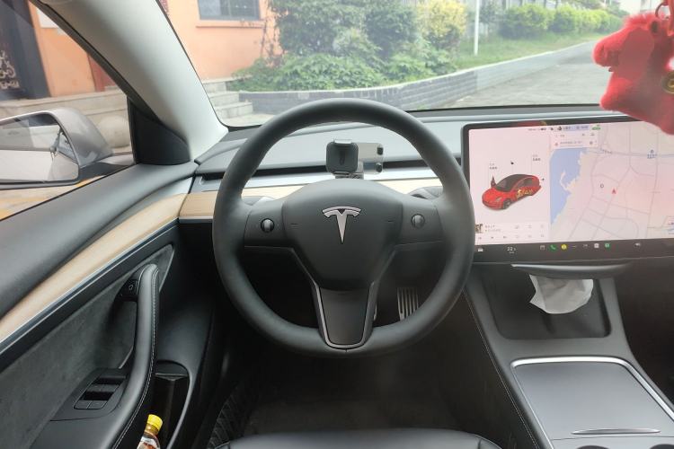 Used Tesla Model 3 2021 Standard Range Rear-Drive Upgraded Version Steering Wheel