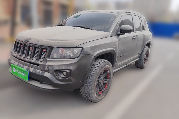 Used Jeep Compass 2014 2.4L Four-Wheel Drive Serpentine Collection Edition