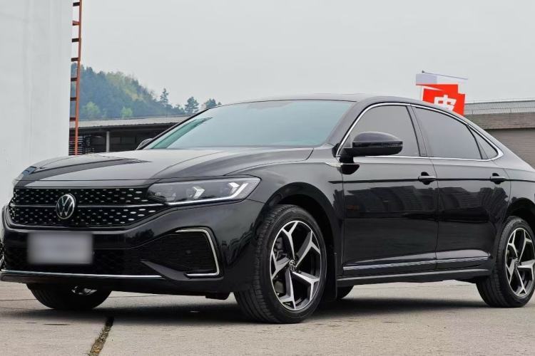 Used Volkswagen Passat 2025 Outstanding Model 330TSI Starry Elite Edition