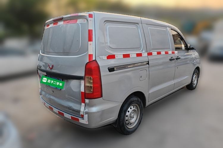 Used Wuling Hongguang V 2019 1.5L Jingqu Edition Sealed-Window Vehicle China VI LAR Rear Right 45 Deg