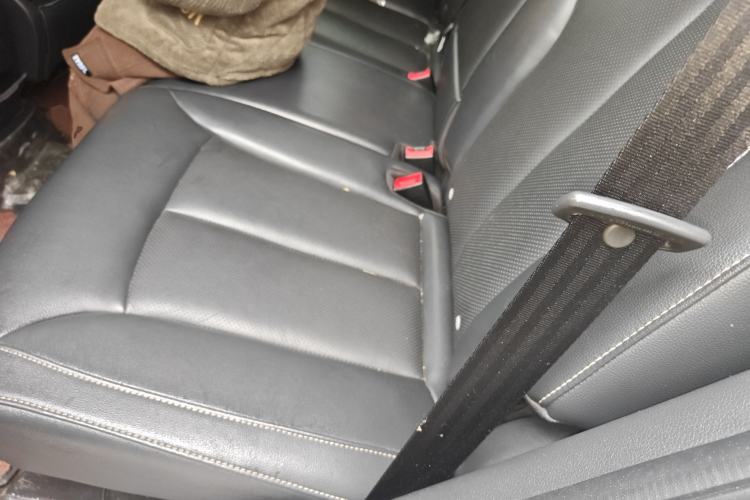 Used Roewe RX5 2018 20T Two-Wheel Drive Automatic Internet Smart Edition
